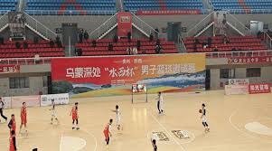 在与新西兰女足的友谊赛中，克尔受邀在一位球迷的孕肚上签名